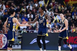 爱游戏官方网站-广东宏远好消息！麦考尔即将复出，已开始对抗训练