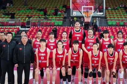 爱游戏-热身赛中国女篮加时险胜巴西，宫鲁鸣险些弄巧成拙